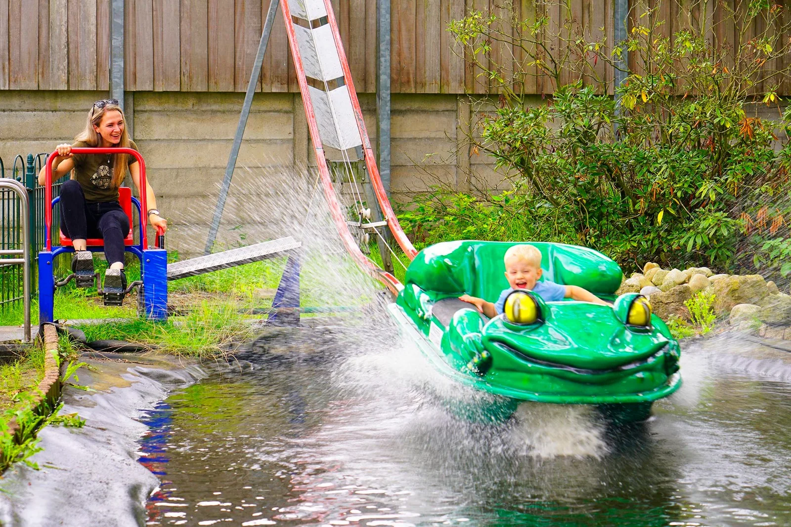 Kikker Boot attractie Speelpark Hoge Boekel